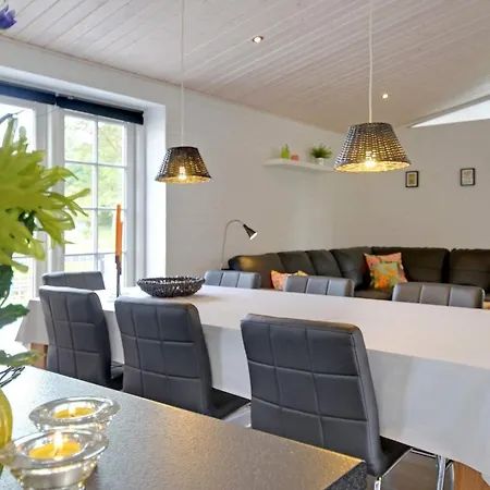 10 Person In Holiday home *